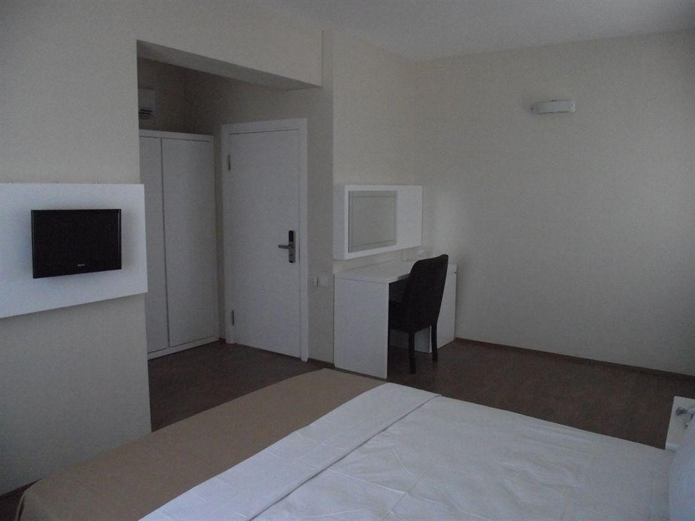 Arsen Hotel Arsin Luaran gambar